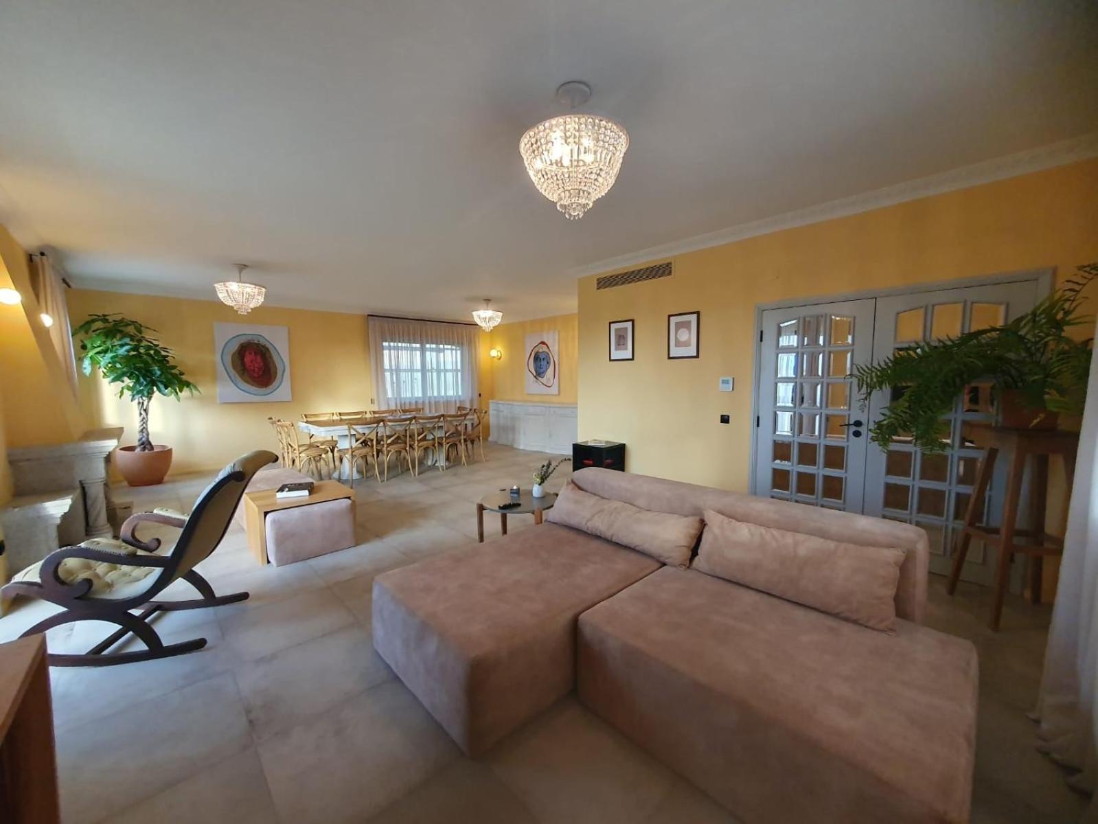 Azurara Guesthouse ภายนอก รูปภาพ