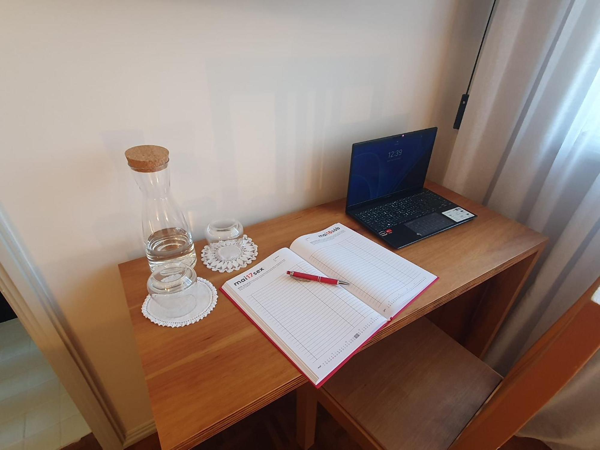Azurara Guesthouse ภายนอก รูปภาพ